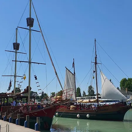 In - Balaton 43127 בית נופש *
